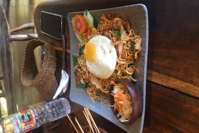 All Inclusive : Bali Blue Lagoon Snorkeling with Lunch &Transfers - Lunch Included: Indonesian Food That Keeps the Energy Up