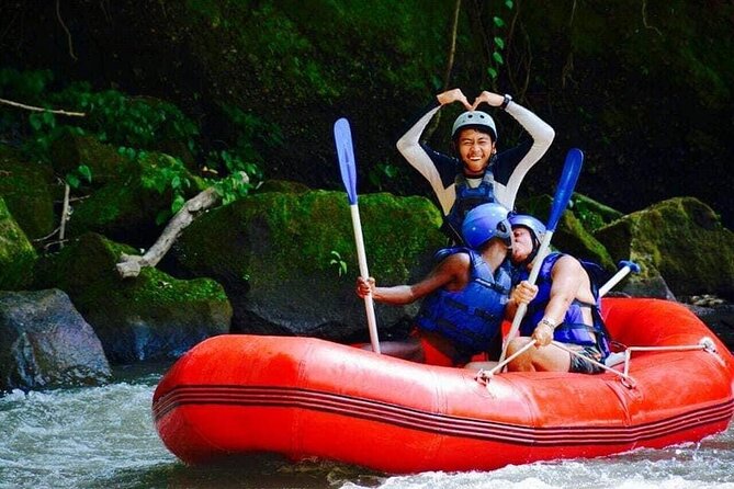 Bali ATV Quad Bike Through Tunnel, Waterfall, White Water Rafting - Lunch and Recovery Time: Showers, Lockers, and Getting Ready for Quads