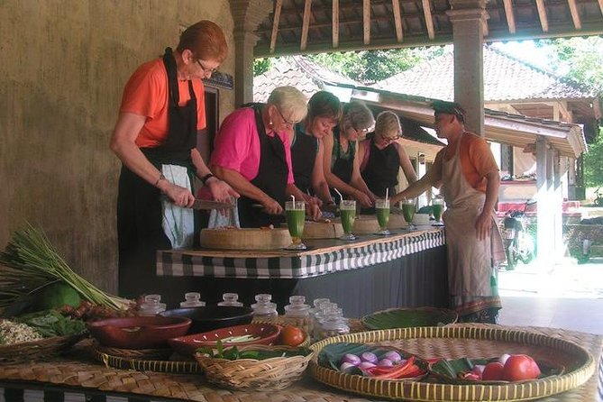 Bali Cooking Class with Culture Experience - The Cooking Pavilion: Small-Group, Hands-On Structure