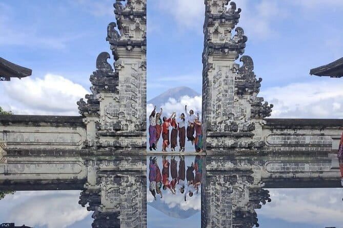 Bali Day Trip: Bali Instagram Tour (All Inclusive & Private) - Stop 2: Tirta Gangga Water Palace for Calm Water-Garden Photos