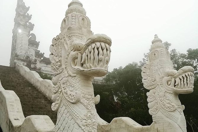 Bali Instagram Tour from Your Hotel (Private & Full-day) - Cave waterfalls (Tukad Cepung and Kanto Lampo): dramatic rock circles