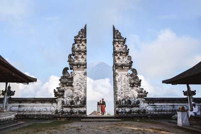 Bali Instagram Tour - Lempuyang Bali Gate of Heaven - Guide quality can make or break your day