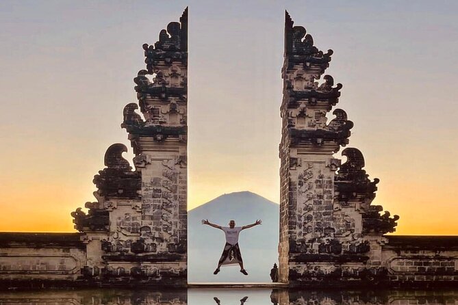 Bali Instagram Tour: The Most Popular Spots ( Private All-Inclusive ) - Gates of Heaven at Lempuyang Temple: Mt. Agung photos and crowd reality
