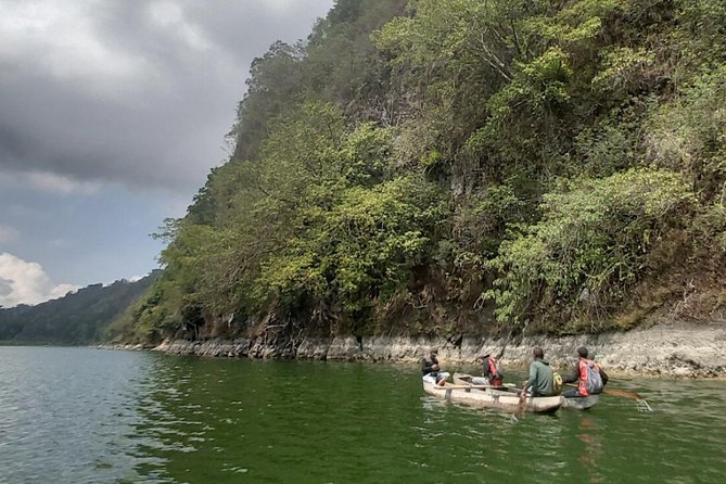 Bali Jungle Trekking and Lake Canoeing Tour - Tamblingan jungle between the lakes: canoe-to-trek transition