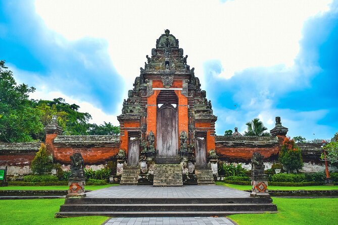 Bali Pura Taman Ayun Temple, Monkey Forest & Tanah Lot Excursion - Group size and the guide factor: what to do when English or pacing varies