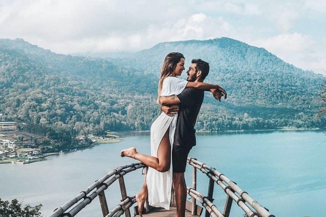 Bali Unesco World Heritage Sites Tour (Private & All-Inclusive) - Ulun Danu Bratan Temple: a lake-edge temple you’ll photograph more than once