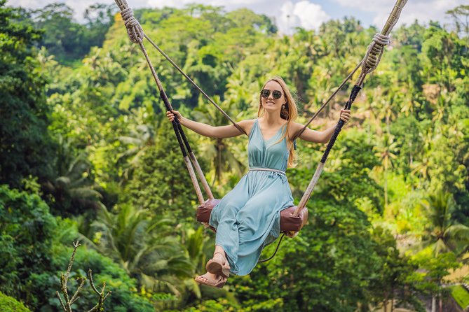 Best of Ubud Full-Day Tour with Jungle Swing - Stop 5: Tegenungan Waterfall (Cool Air, Short Walks, Swim Time)