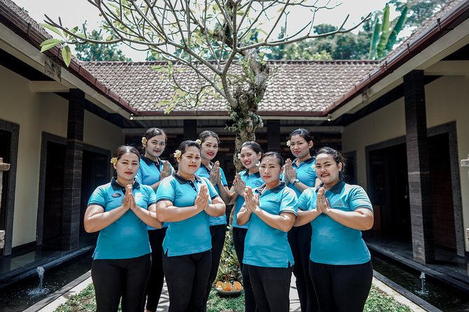 Body Massage Experience in Ubud Traditional Spa - The massage itself: full-body flow with Balinese hands