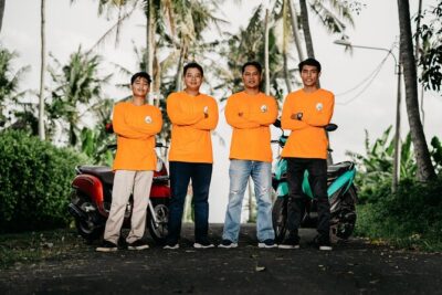 Canggu Scooter Lessons - The first 30–45 minutes: scooter theory you’ll actually use