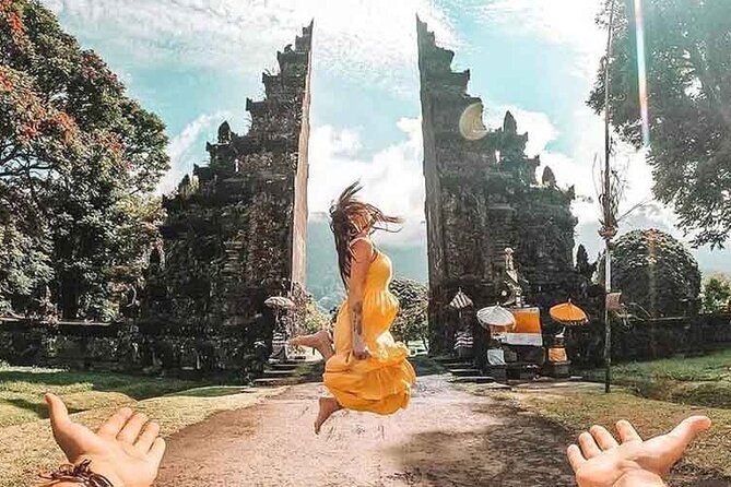 Full-Day Tour to Water Temples and UNESCO Rice Terraces in Bali - Lunch Over Rice Fields: What You’re Really Buying
