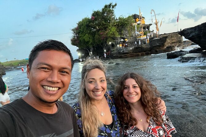 Half Day Tanah Lot Temple Private Guided Tour - Stop 2: Batu Bolong and the Rock-Bridge Photo Moment