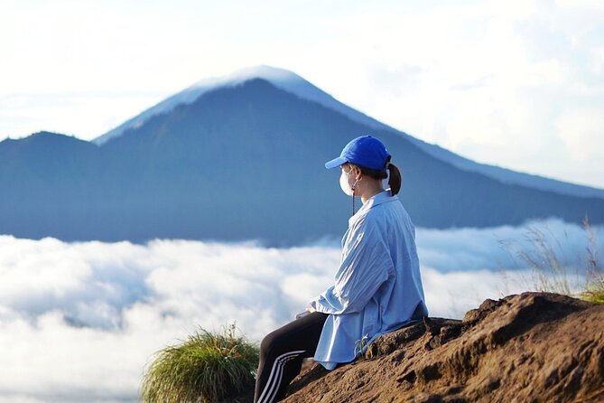 Mount Batur Sunrise Trekking - All Inclusive - Forest path to viewpoint: moving through the stars and the dark