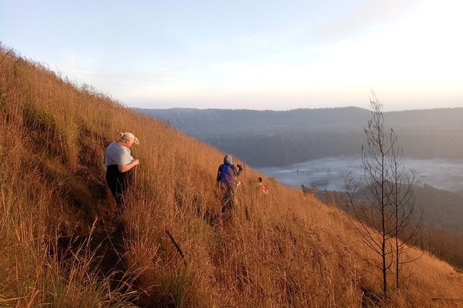 Mount Batur Sunrise Trekking Guide - Your guide, the ride, and the small touches that make it work