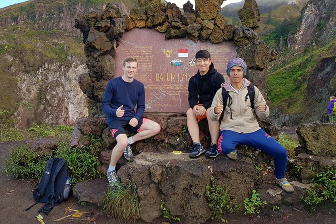 Mount Batur Sunrise Trekking Private Tour with Breakfast and Hotel Transfer - Night Hike to the Summit: What the Climb Feels Like