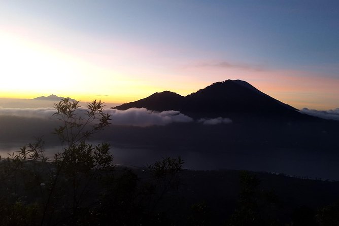 Mt Batur Sunrise, Breakfast & Natural Hot Springs - Climbing in the dark: flashlights, steep sections, and cold