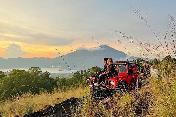 Mt Batur Sunrise Jeep With Breakfast - All Inclusive - What to Bring for a Cold Dawn and a Walking Morning