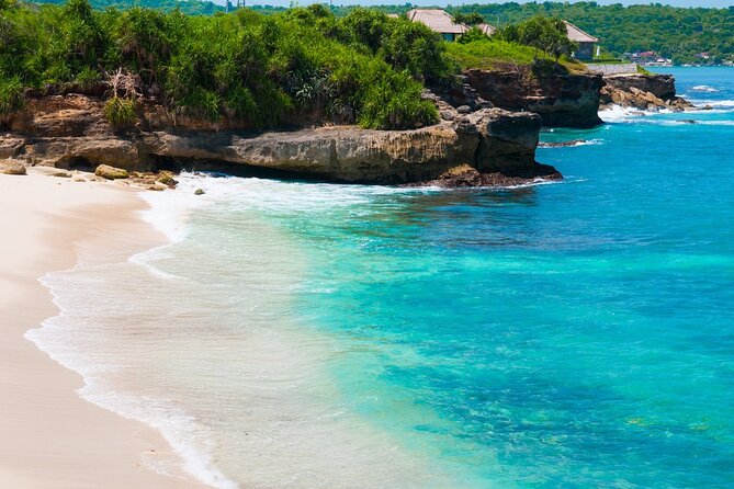 Nusa Lembongan Island: Snorkeling & Mangrove Forest Day Tour - Getting from Sanur to Lembongan by speedboat