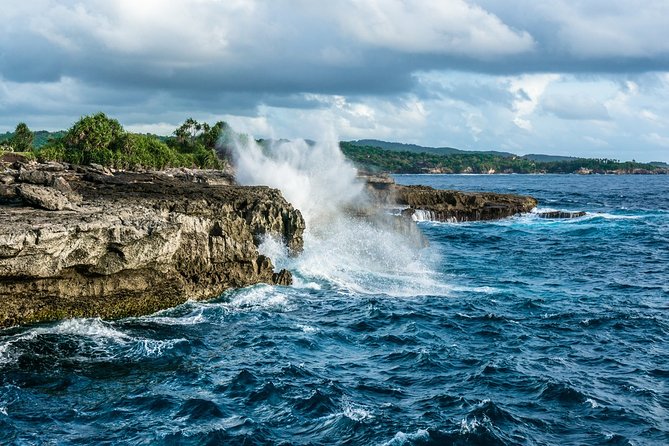 Nusa Lembongan Island: Snorkeling & Mangrove Forest Day Tour - Devil’s Tears: big waves, fast drama, excellent photo angles