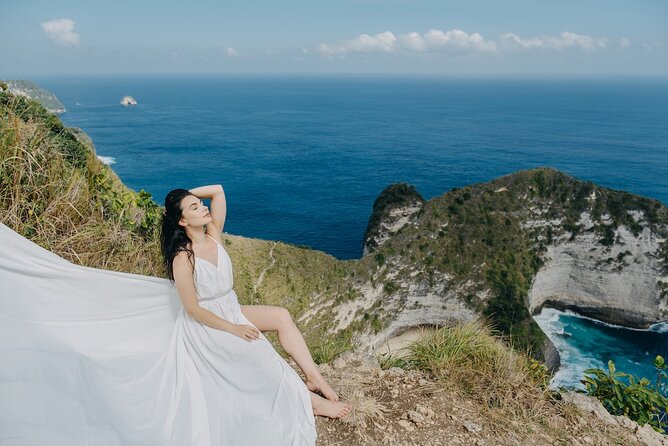 Nusa Penida Snorkeling Adventure (Private & All-Inclusive) - Lunch, bottled water, and the small comfort wins
