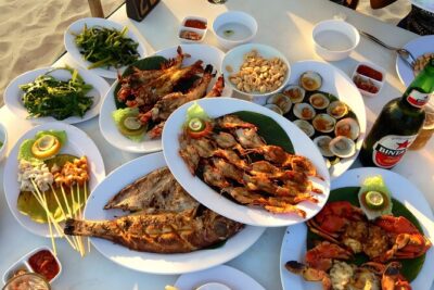 Private Half-Day Tour: Uluwatu Sunset Trip and Dinner Packages - Uluwatu Temple: the cliff views and the Ramayana thread