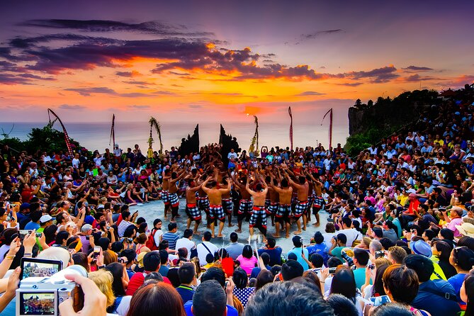Private Half-Day Tour: Uluwatu Sunset Trip and Dinner Packages - Guides make or break the experience