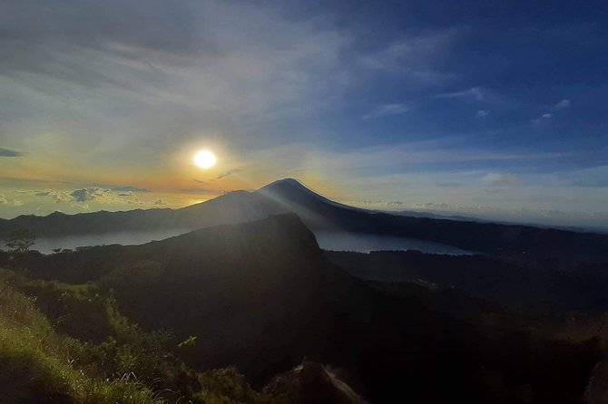 Private Mount Batur Sunrise Trekking - Weather, Temperature, and What You’ll Feel on Top