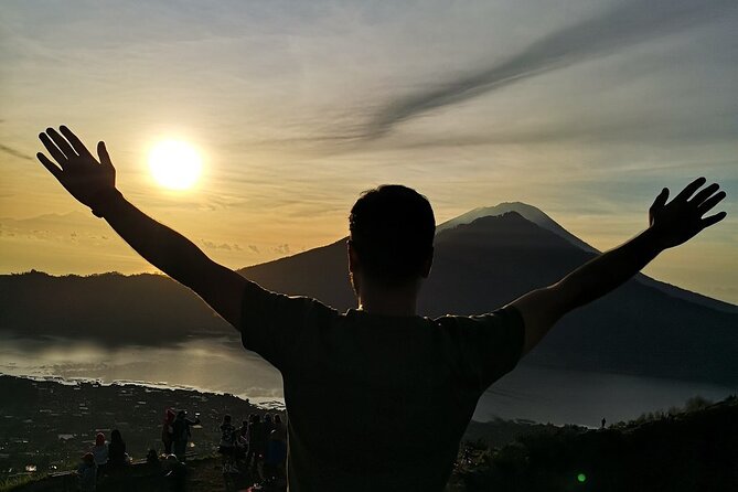 Private Tour : Mount Batur Sunrise Trekking With Private Guide - What to pack (and what to do about the cold and crowds)