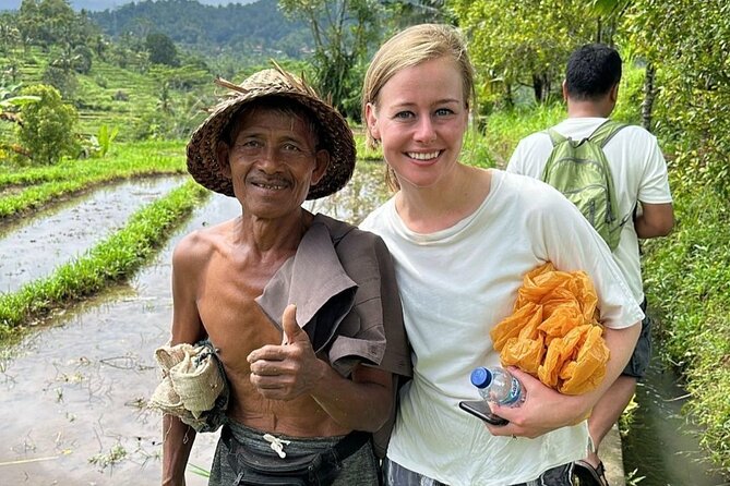 Sidemen Trekking: A Walk from a Different Perspective - Temples and daily religion: where spirituality shows up naturally