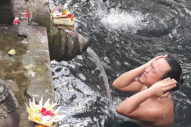 Skip the Line Tirta Empul Temple Entrance Ticket All Inclusive - Tirta Empul’s holy water blessing: the real reason to go