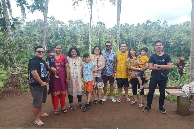 Ubud: Monkey Forest, Jungle Swing, Rice Terrace, and Water Temple - Tegalalang Rice Terrace: A Classic Ubud Walk Through the Paddies