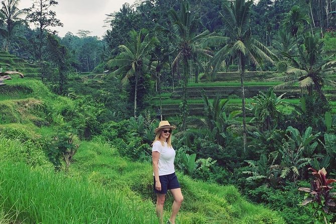 Ubud Private Tour : Best Of Ubud - Guided Tour - Stop 2: Sacred Monkey Forest Sanctuary (1 Hour in a Spiritual, Active Space)