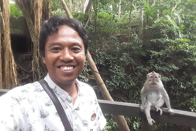 Ubud Private Tour : Best Of Ubud - Guided Tour - Stop 5: D’Alas Warung Restaurant (1 Hour Lunch Break)