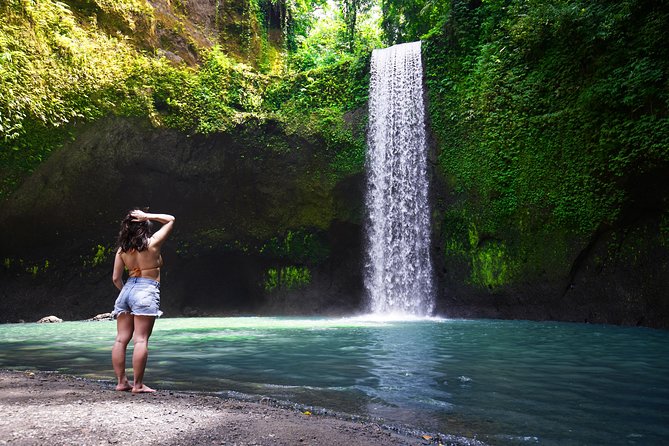 Ubud Top Attractions: Waterfalls, Temples and Rice Terraces - Waterfall time at Kanto Lampo and Tibumana