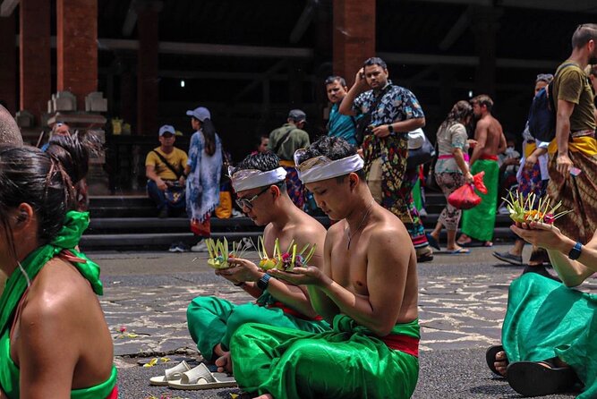 Ubud Tour - Balinese Healing By Shaman And Self Purification - Celuk Village and Art Stops: Silver Craft Without the Theme Park Feel