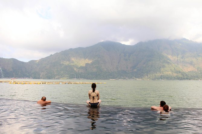Ubud Volcano Lake and Natural Hot Spring Tour - Tegalalang Rice Terrace: start with green, not crowds chaos
