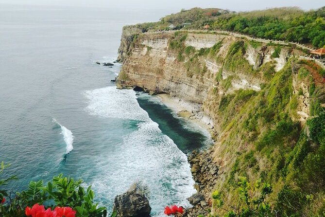 Uluwatu Sunset, Kecak Dance and Jimbaran Seafood Dinner - Padang Padang Beach: Movie Lore and the Coastline Walk