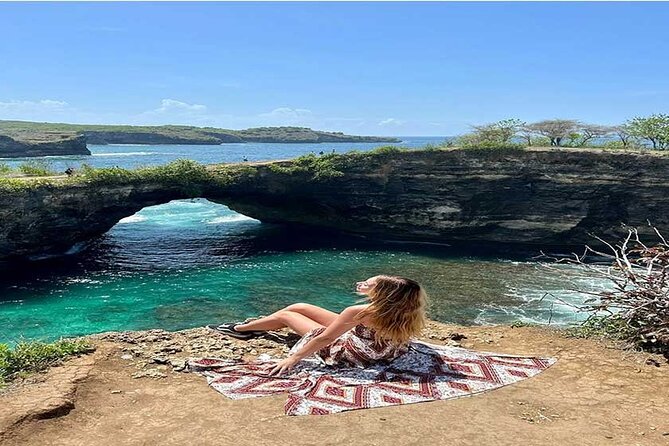 West Nusa Penida Full-Day Private Tour - Comfort details: AC car, lunch included, and what to pack